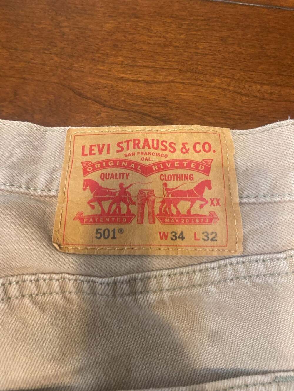 Used Levi's 501 Button Fly Straight Jeans 34x32 Tan Cotton Workwear - Picture 6 of 8